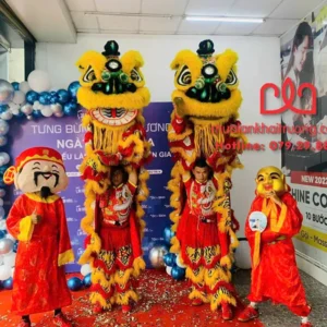 Múa lân khai trương tại Quận 8